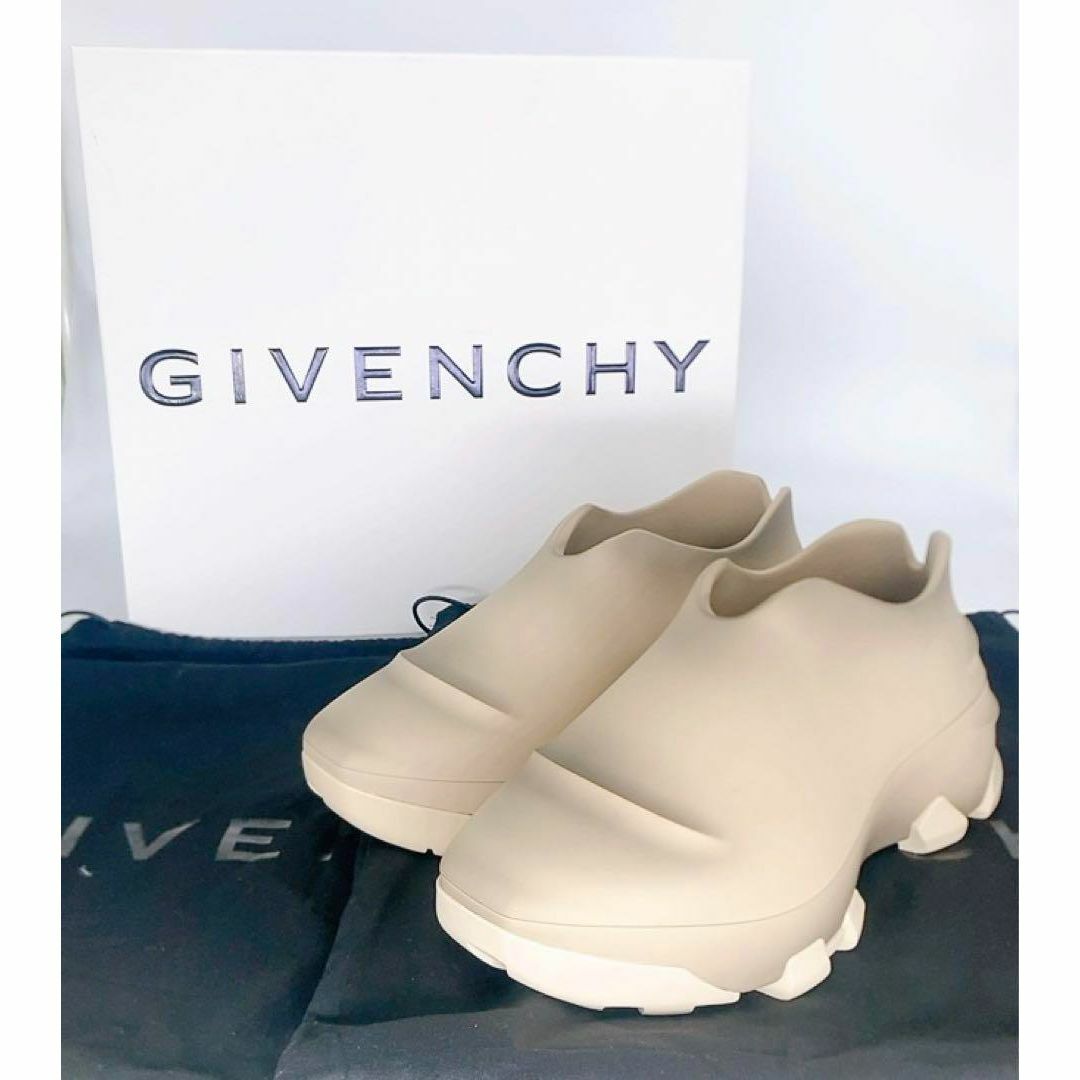 ✨未使用✨GIVENCHY Monumental mallow スニーカー　44靴/シューズ