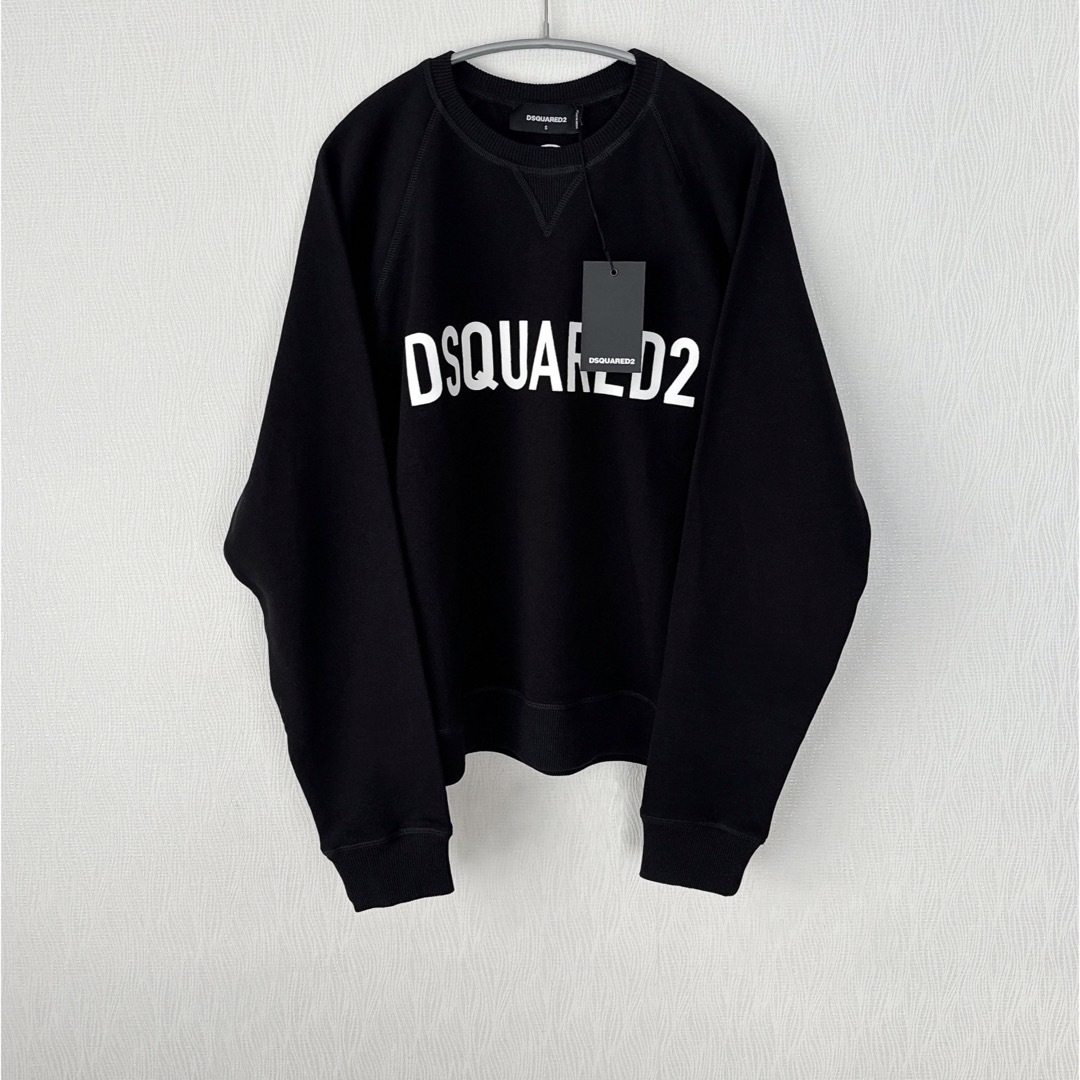 DSQUARED2(ディースクエアード)の【新品】DSQUARED2 ディースクエアード  ブラック トレーナー メンズのトップス(スウェット)の商品写真