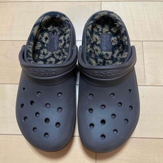 クロックス(crocs)のクロックス⭐︎ボア付き⭐︎焦げ茶⭐︎W8⭐︎24センチ(サンダル)