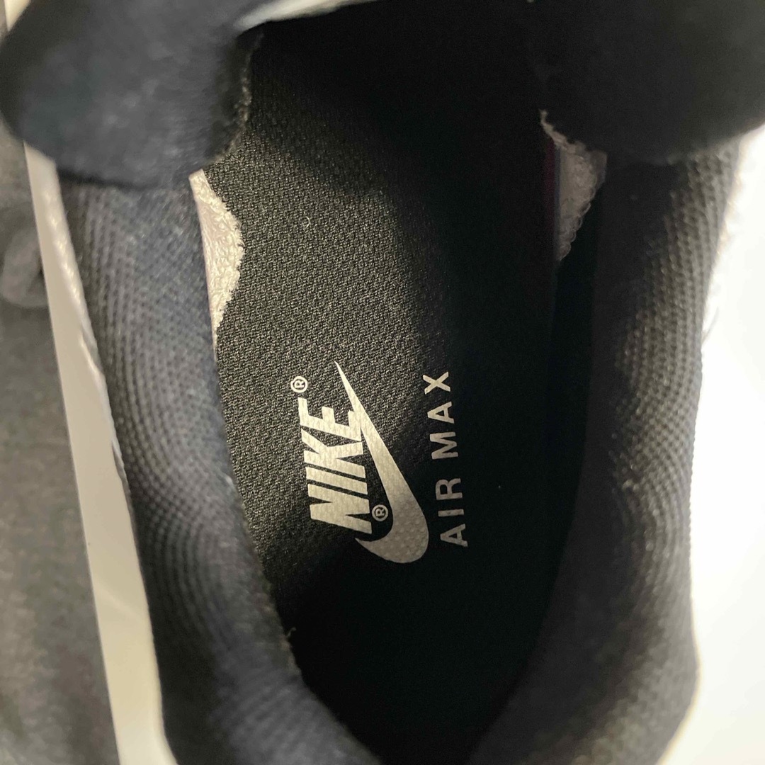 NIKE(ナイキ)のNIKE  WHITE/BLACK AIR MAX 95 メンズの靴/シューズ(スニーカー)の商品写真
