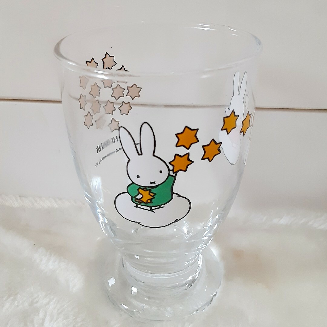 miffy(ミッフィー)の未使用!! ミッフィーグラス インテリア/住まい/日用品のキッチン/食器(グラス/カップ)の商品写真