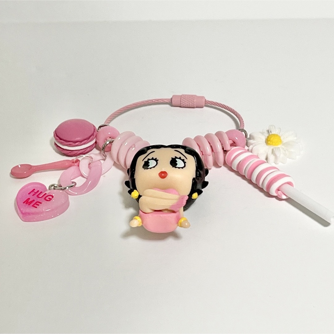 じゃらじゃらキーホルダー ベティ ピンク 0502 ハンドメイドのアクセサリー(キーホルダー/ストラップ)の商品写真