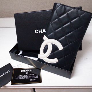 シャネル(CHANEL)のれぇぽむ様専用♡シャネル 長財布 カンボン 黒 白 マトラッセ バッグ 小物(財布)