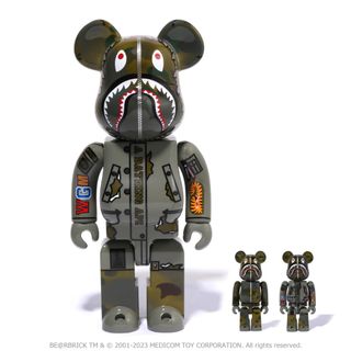 MASTERMIND VS BAPE BE@RBRICK 100% & 400%フィギュア