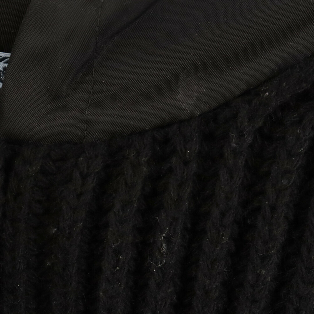 PRADA(プラダ)のPRADA プラダ Re-Nylon 三角ロゴプレート カシミアウール カーディガン ジップアップパーカー ブラック P25L34 S222 109R メンズのトップス(パーカー)の商品写真