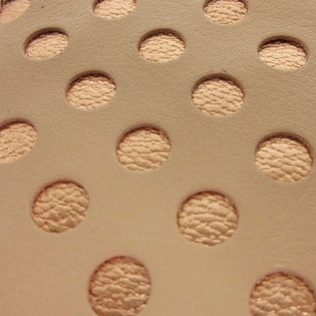 ANTEPRIMA(アンテプリマ)のアンテプリマ カードケース パスケース 定期入れ ドット ピンク 装飾 小物 レディースのファッション小物(名刺入れ/定期入れ)の商品写真