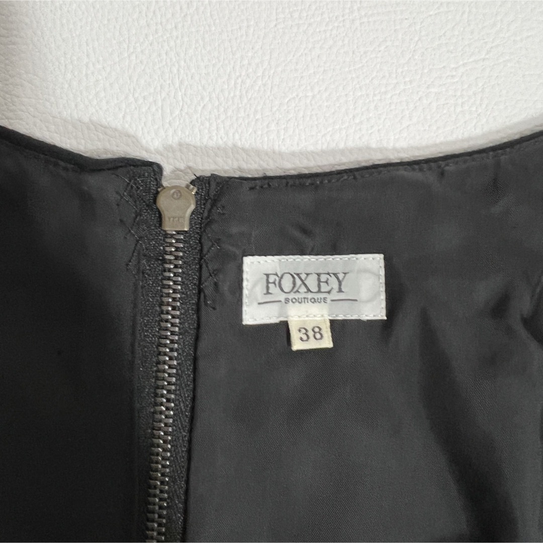 FOXEY BOUTIQUE(フォクシーブティック)のFOXEY BOUTIQUE フォクシー　フレアワンピース　ドレス　パフスリーブ レディースのワンピース(ひざ丈ワンピース)の商品写真