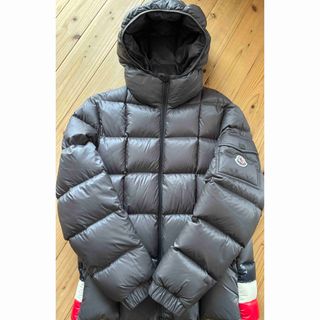 モンクレール(MONCLER)のモンクレール　ダウンジャケット　CHARBONNEL(ダウンジャケット)