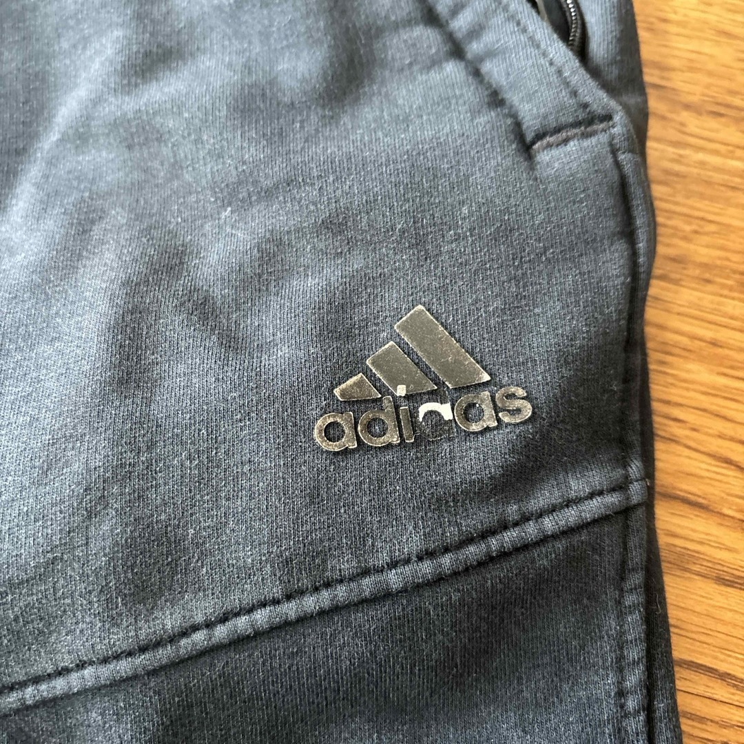 adidas(アディダス)のadidas ハーフパンツ メンズのパンツ(ショートパンツ)の商品写真