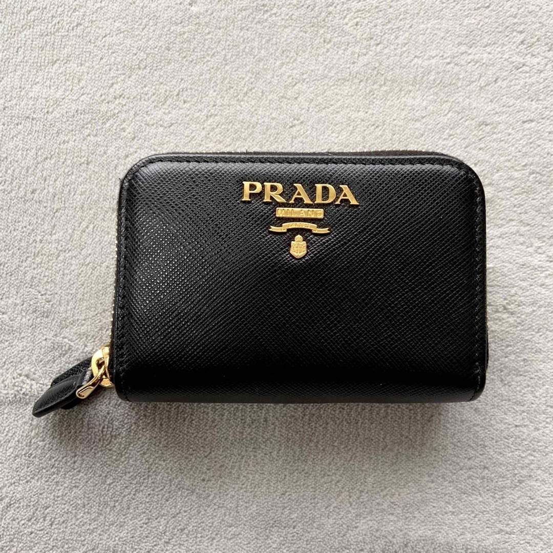 PRADA ダブルジップ　ウォレット財布