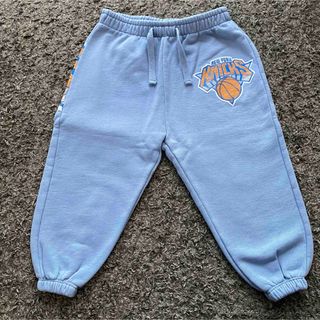 ザラキッズ(ZARA KIDS)のZARA NBA KNICKS ニックススウェットパンツ　104(パンツ/スパッツ)