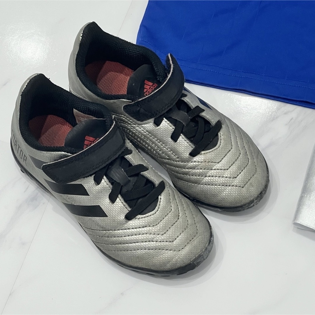 adidas(アディダス)のサッカーセット　adidas 子供 スポーツ/アウトドアのサッカー/フットサル(ウェア)の商品写真