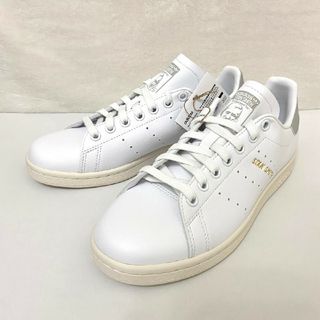 スタンスミス(STANSMITH（adidas）)の新品タグ付　アディダス　スタンスミス　スニーカー　24cm  GX6286グレー(スニーカー)