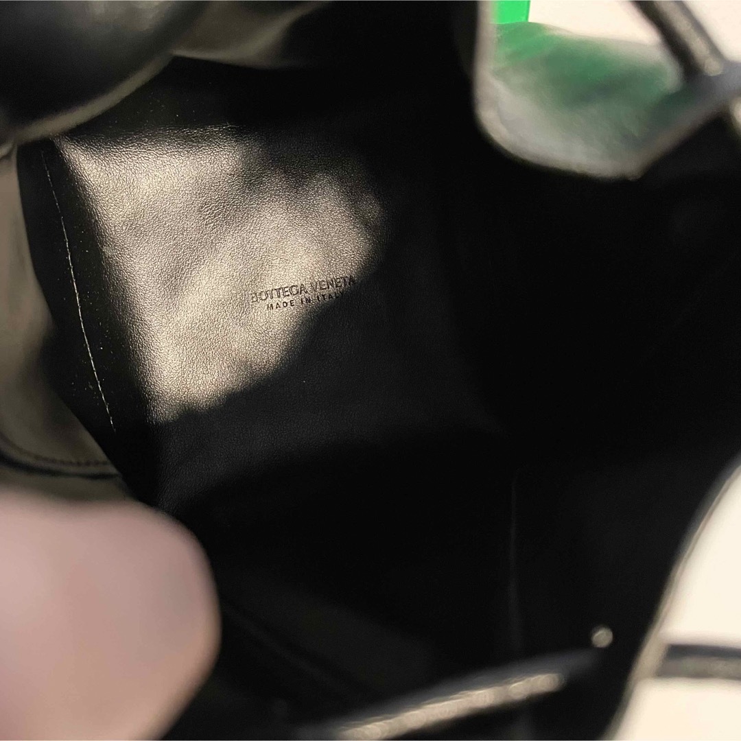 Bottega Veneta(ボッテガヴェネタ)のボッテガヴェネタ　バケット　イントレチャート　ショルダーバッグ 巾着　 レディースのバッグ(ショルダーバッグ)の商品写真