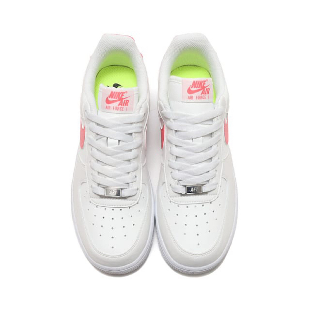 NIKE(ナイキ)の23.5【新品】ナイキ WMNS AIR FORCE 1 07 NEXT ピンク レディースの靴/シューズ(スニーカー)の商品写真