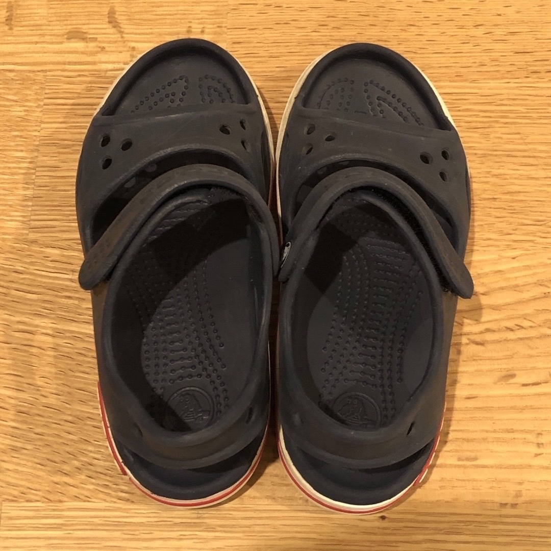 crocs(クロックス)のcrocs　クロックス　バヤバンド　サンダル　キッズ　C11　18㎝ キッズ/ベビー/マタニティのキッズ靴/シューズ(15cm~)(サンダル)の商品写真