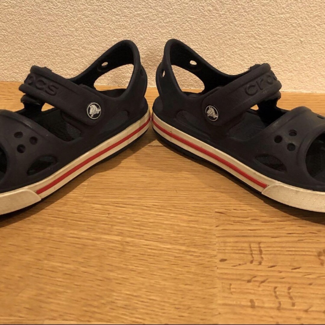 crocs(クロックス)のcrocs　クロックス　バヤバンド　サンダル　キッズ　C11　18㎝ キッズ/ベビー/マタニティのキッズ靴/シューズ(15cm~)(サンダル)の商品写真