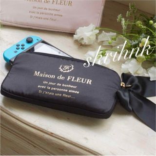 メゾンドフルール(Maison de FLEUR)の♡新品♡メゾンドフルール♡スイッチ用ケース♡ブラック♡黒♡任天堂Switch用♡(ポーチ)