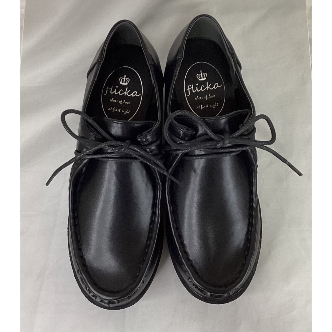FLICKA(フリッカ)の新品　ノーフォールflicka   チロリアン　ローファー　ブラック レディースの靴/シューズ(ローファー/革靴)の商品写真