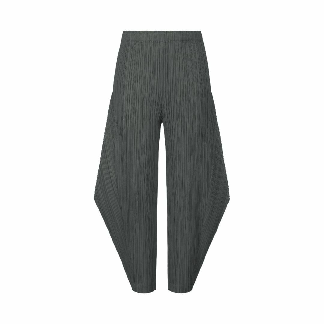 PLEATS PLEASE ISSEY MIYAKE(プリーツプリーズイッセイミヤケ)のPLEATSPLEASE ISSEY MIYAKE THICKER BOTTOM レディースのパンツ(カジュアルパンツ)の商品写真