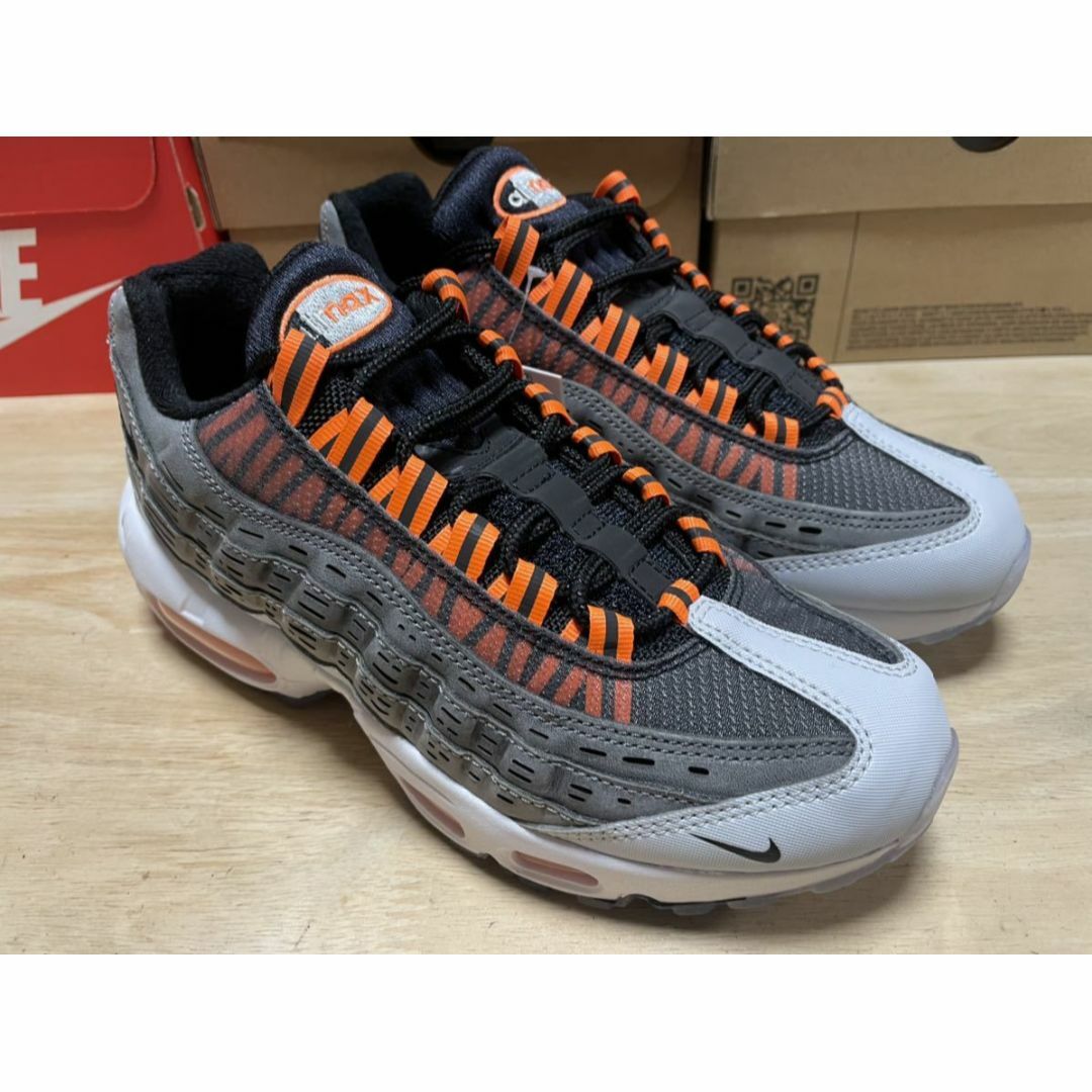 NIKE(ナイキ)のナイキ x キム ジョーンズ エア マックス 95 23.5㎝ 新品 ブラック レディースの靴/シューズ(スニーカー)の商品写真