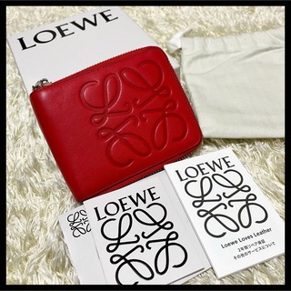 ロエベ(LOEWE)の✨極美品✨LOEWE 2つ折り財布 ラウンドファスナー デカロゴ 付属品 赤(財布)