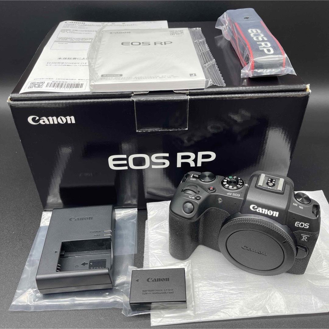 Canon(キヤノン)の【ネヌネノ様専用】キヤノン Canon EOS RP ボディ スマホ/家電/カメラのカメラ(ミラーレス一眼)の商品写真
