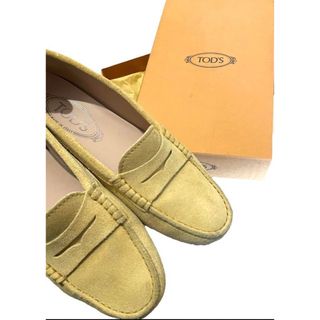 トッズ(TOD'S)のTOD'S トッズ スエード ローファー サイズ35.5 レザー レディース(ローファー/革靴)