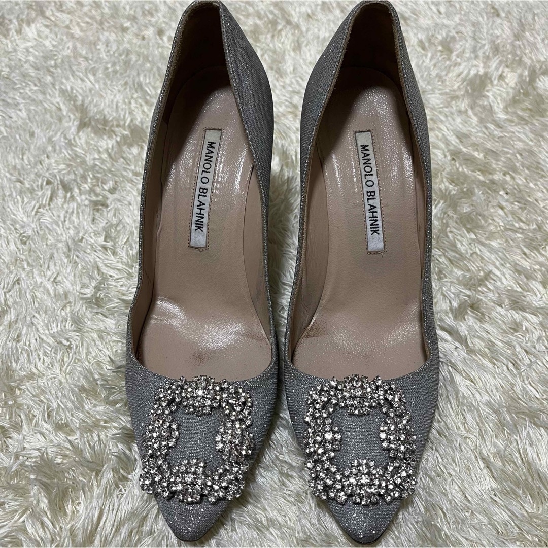 MANOLO BLAHNIK(マノロブラニク)の✨超希少✨Manolo Blahnik ハイヒール ラメグリッター ハンギシ 銀 レディースの靴/シューズ(ハイヒール/パンプス)の商品写真