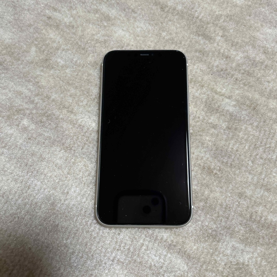 iPhone(アイフォーン)の iPhone11 64GB  スマホ/家電/カメラのスマートフォン/携帯電話(スマートフォン本体)の商品写真