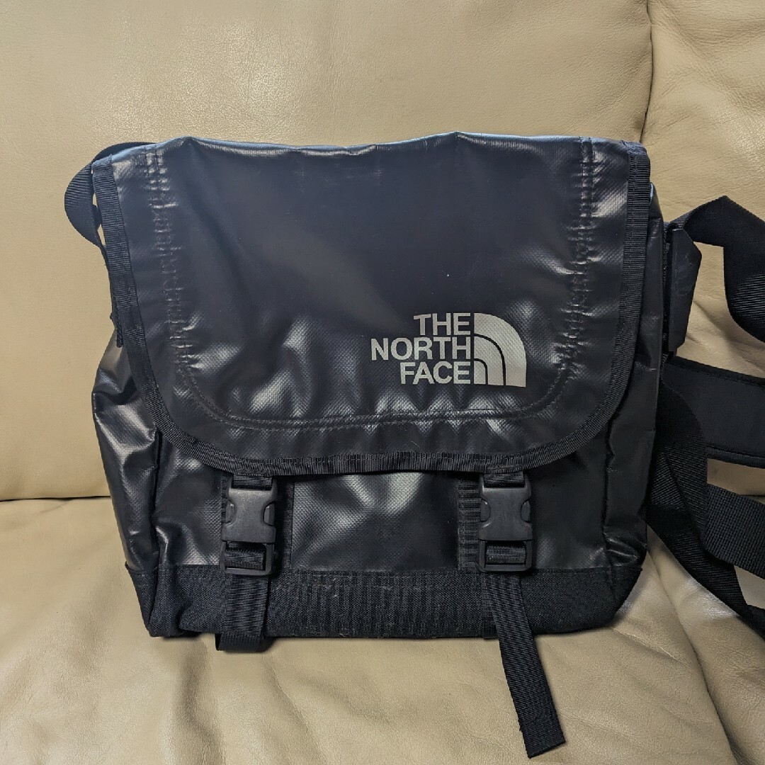 THE NORTH FACE(ザノースフェイス)のTHE NORTH FACE　メンズ　ショルダーバッグ メンズのバッグ(ショルダーバッグ)の商品写真