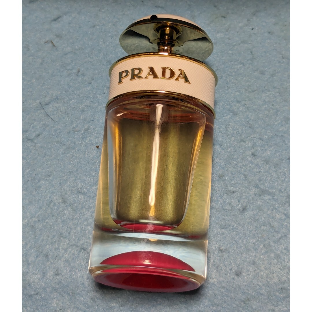 香水(女性用)PRADA　プラダ　キャンディ　キス50ml