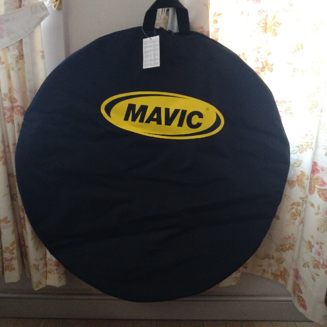 MAVIC(マヴィック)の自転車用タイヤホイールケース（MAVIC）新品未使用 自動車/バイクの自動車(タイヤ・ホイールセット)の商品写真