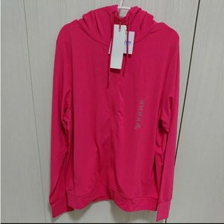 ユニクロ(UNIQLO)の【新品未使用】ユニクロ エアリズム UVカットパーカ 12Pink XL(パーカー)