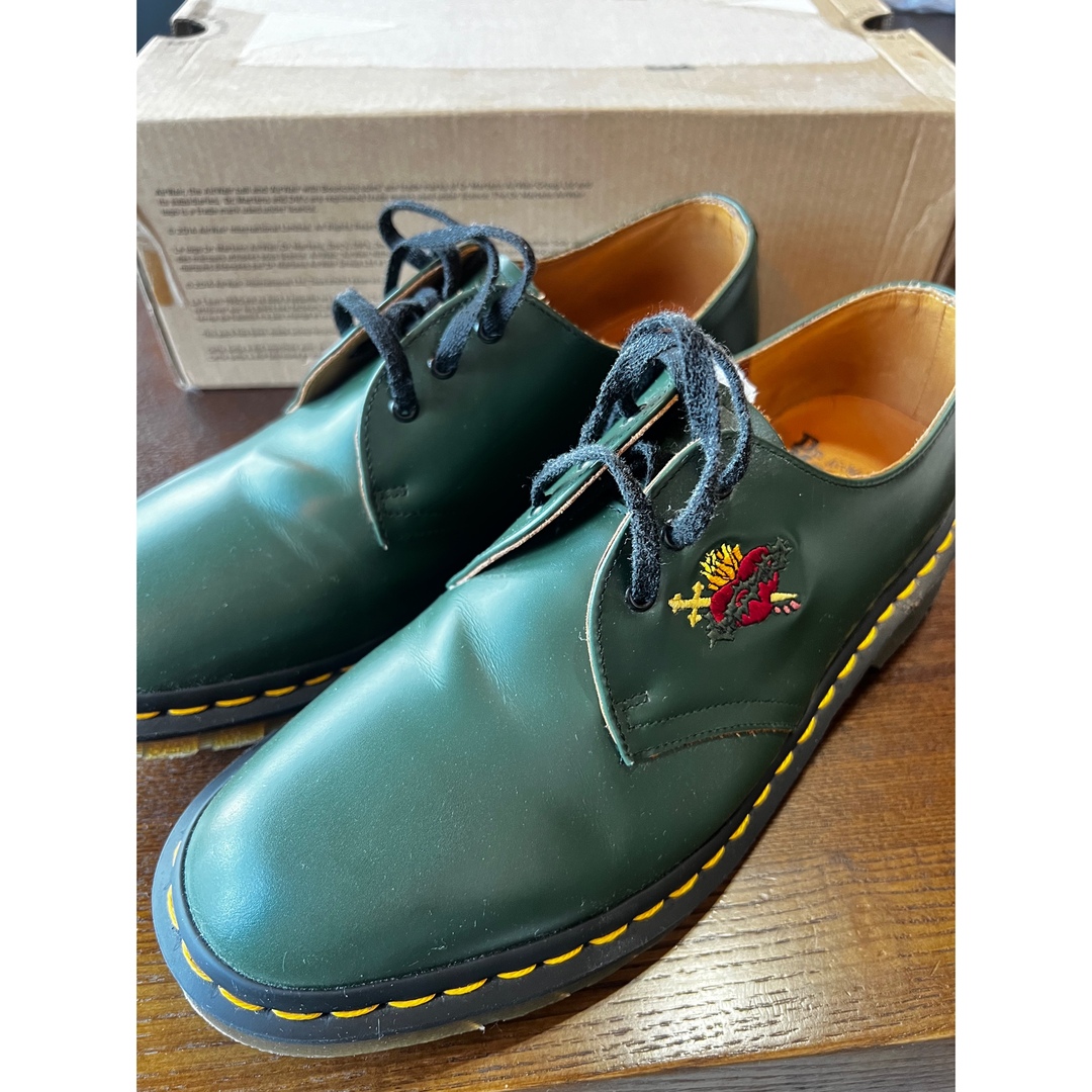 Supreme(シュプリーム)の36様専用　Supreme×Dr.Martens Sacred Heart メンズの靴/シューズ(ブーツ)の商品写真