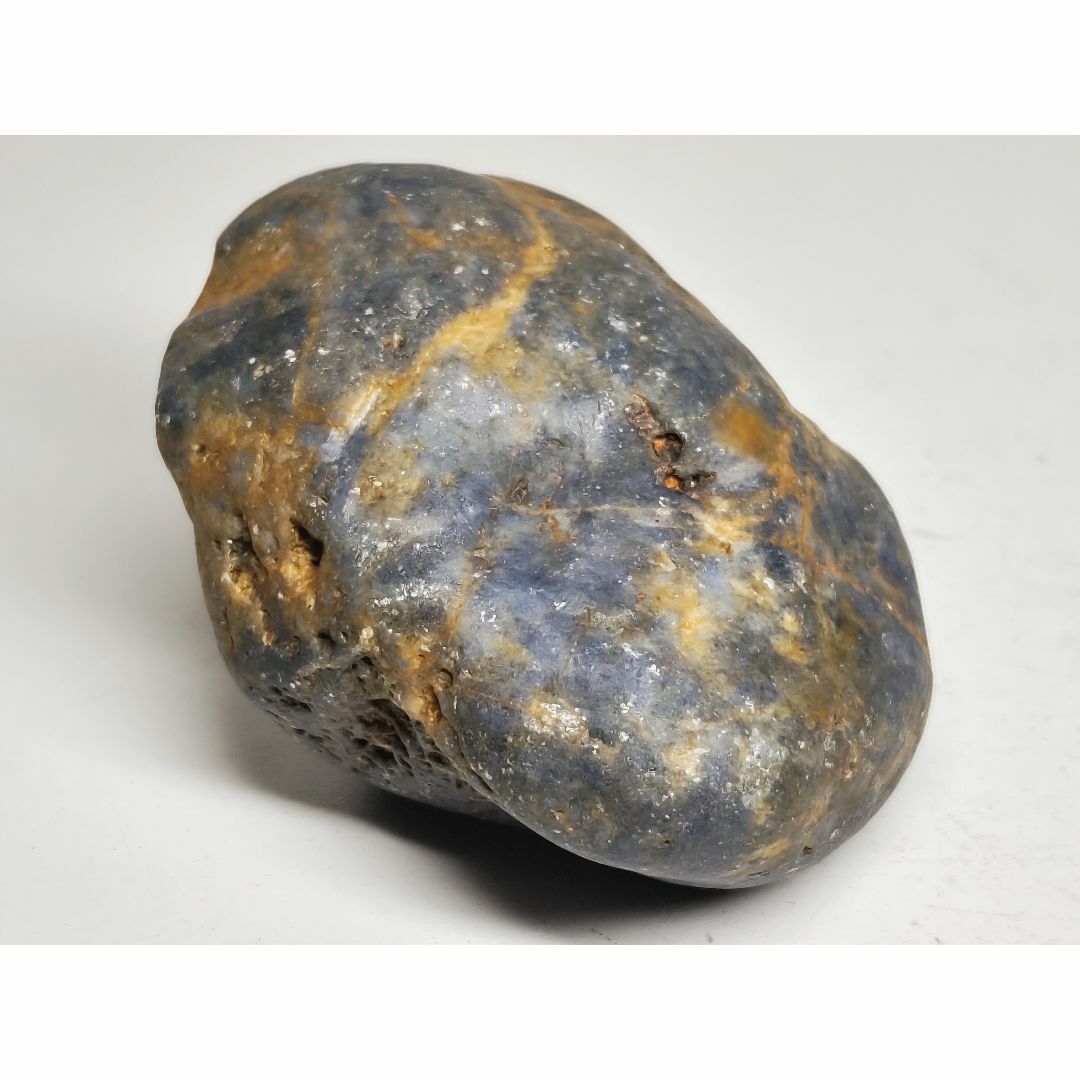 サファイア 467g コランダム 鉱物 原石 自然石 鑑賞石 誕生石 水石 翡翠