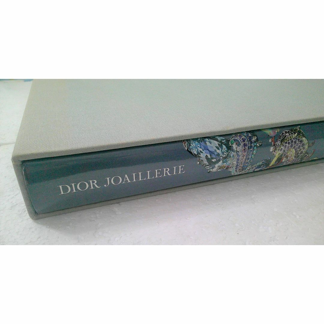 Dior(ディオール)の★洋書 DIOR JOAILLERIE ディオール ジュエリー集 ハードカバー★ エンタメ/ホビーの本(アート/エンタメ)の商品写真