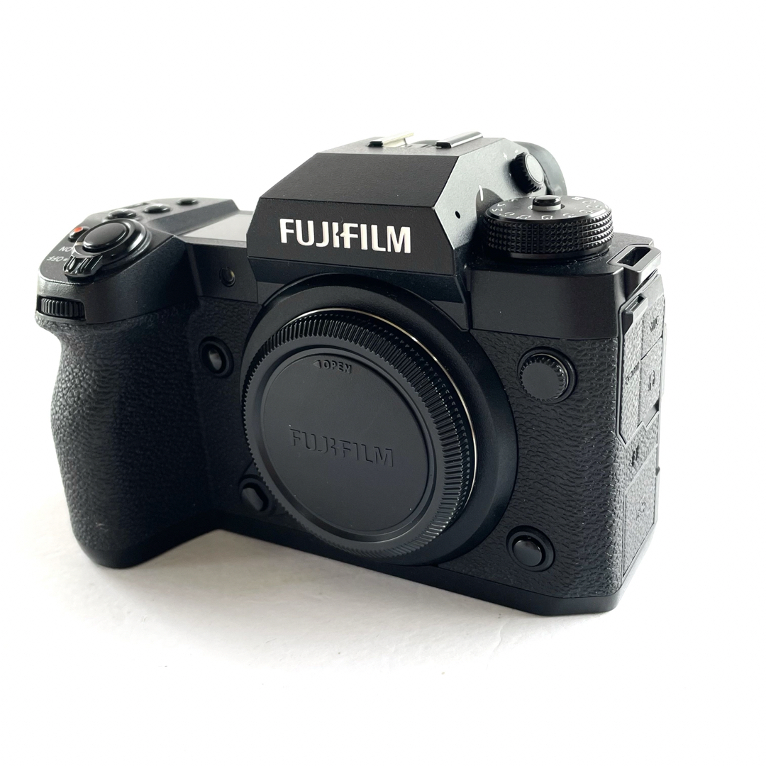 富士フイルム(フジフイルム)のショット数32回 美品 FUJIFILM X-H2 元箱付き 本体 ボディ スマホ/家電/カメラのカメラ(ミラーレス一眼)の商品写真