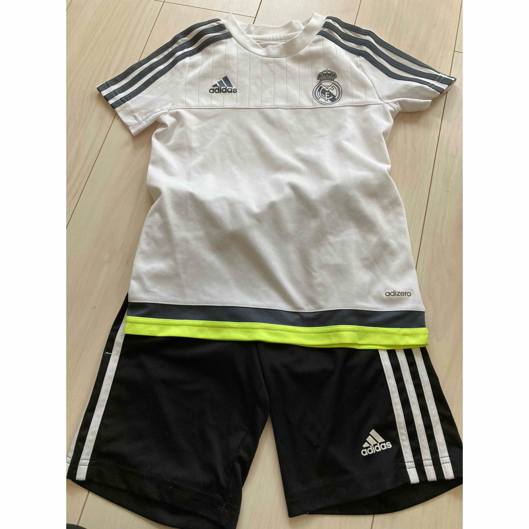 adidas(アディダス)のサッカー　adidas ウエア　練習着　120cm 130cm キッズ/ベビー/マタニティのキッズ服男の子用(90cm~)(その他)の商品写真