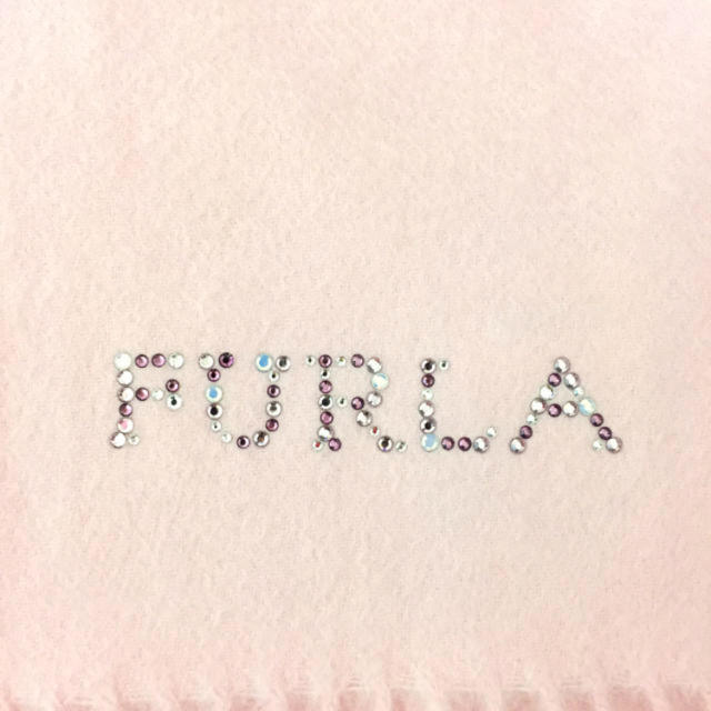 Furla(フルラ)のFURLA カシミヤ100% スワロフスキー付 ストール レディースのファッション小物(マフラー/ショール)の商品写真