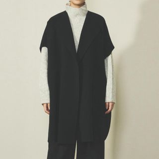 ユナイテッドアローズ(UNITED ARROWS)のLiyoca リヨカ ハンドメイド ジレ コート ポンチョ(ベスト/ジレ)