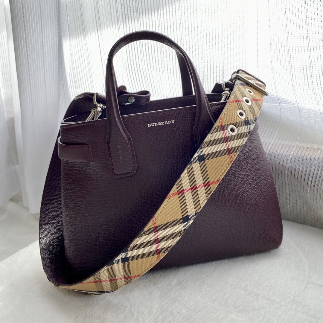 BURBERRY(バーバリー)のBURBERRY バーバリー 2WAY ショルダー／ハンドバッグ チェックレザー レディースのバッグ(ハンドバッグ)の商品写真