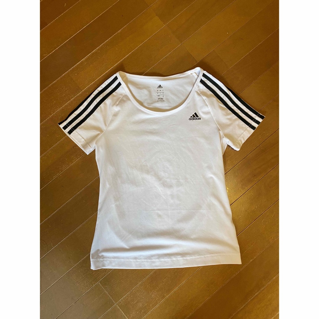 adidas(アディダス)のアディダス　スポーツTシャツ メンズのトップス(Tシャツ/カットソー(半袖/袖なし))の商品写真