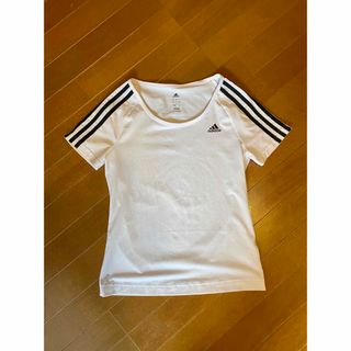 アディダス(adidas)のアディダス　スポーツTシャツ(Tシャツ/カットソー(半袖/袖なし))