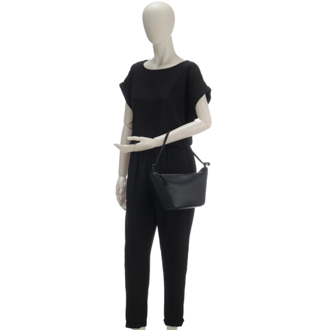 LOEWE - ロエベ LOEWE ハンモック ミニ ホーボーバッグ HAMMOCK LOEWE - ロエベ LOEWE ハンモック ミニ ホーボーバッグ HAMMOCK