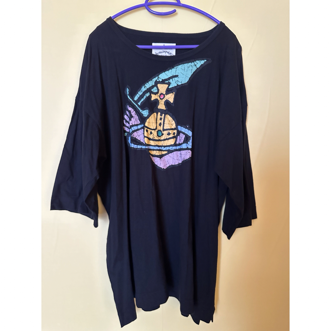 Vivienne Westwood(ヴィヴィアンウエストウッド)のヴィヴィアンウエストウッド　ビッグTシャツ　ブラック　XXL相当 メンズのトップス(Tシャツ/カットソー(半袖/袖なし))の商品写真