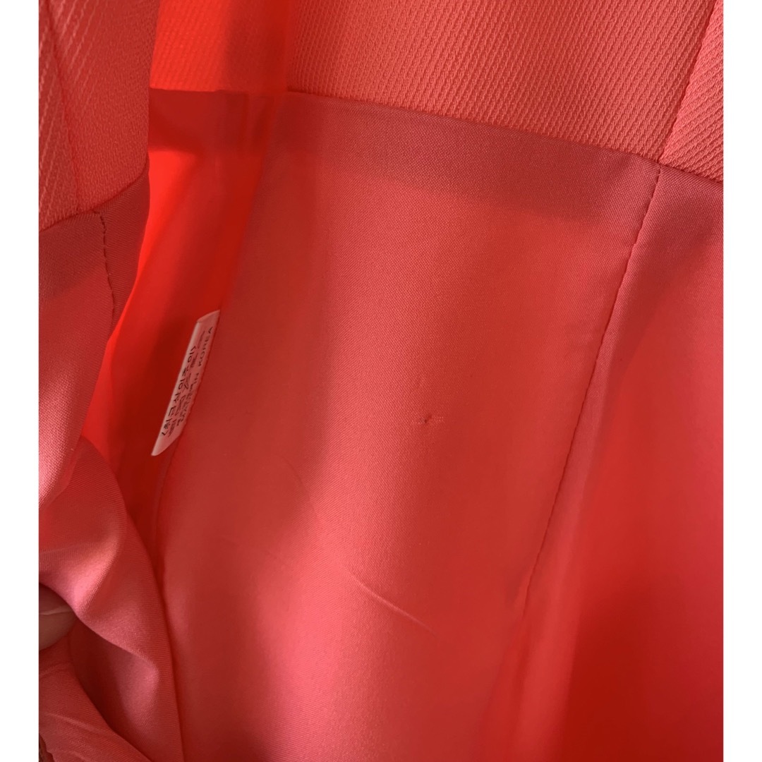新品　ドレスワンピ　タイトミニ　フリル　肩出し　S  韓国　 レディースのフォーマル/ドレス(ミニドレス)の商品写真