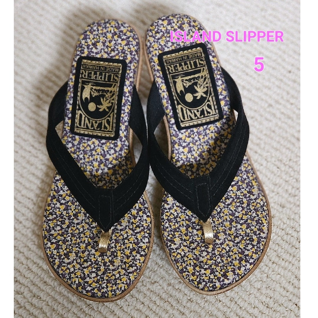 ISLAND SLIPPER(アイランドスリッパ)の未使用保管品　アイランドスリッパ　トングタイプのサンダル レディースの靴/シューズ(サンダル)の商品写真