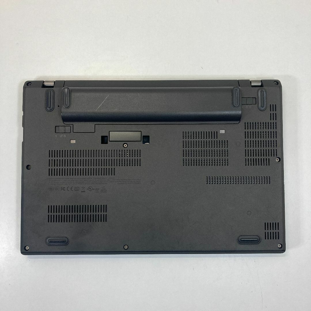 Lenovo(レノボ)のLenovo ThinkPad ノートパソコン Windows11 （P95） スマホ/家電/カメラのPC/タブレット(ノートPC)の商品写真