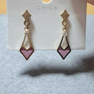 ピアス(ピアス)